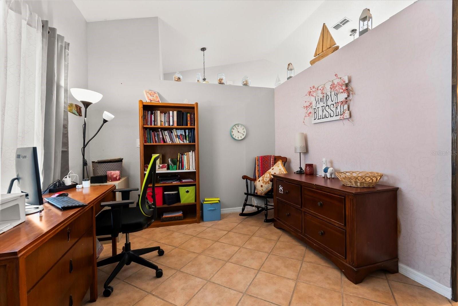 12724 Scottish Pine Ln Property Photo 7