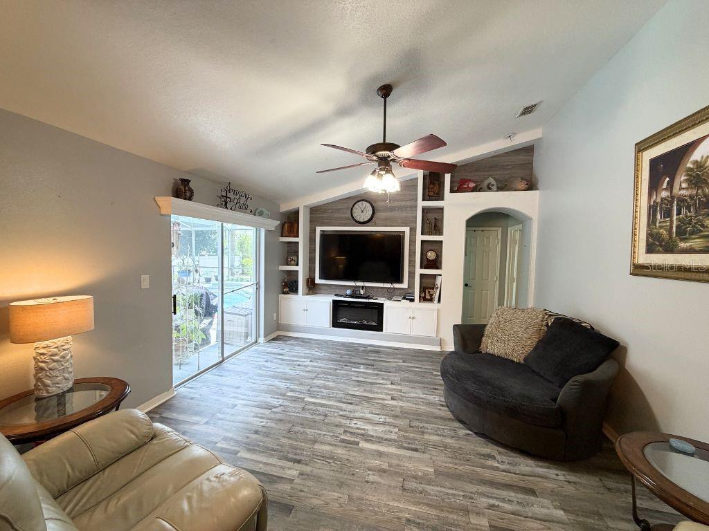 12724 Scottish Pine Ln Property Photo 13