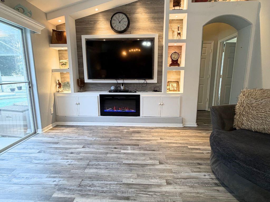 12724 Scottish Pine Ln Property Photo 15