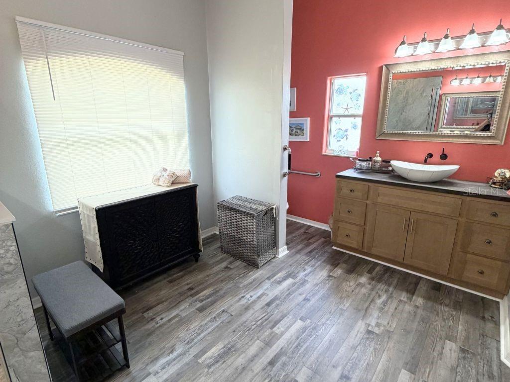 12724 Scottish Pine Ln Property Photo 29