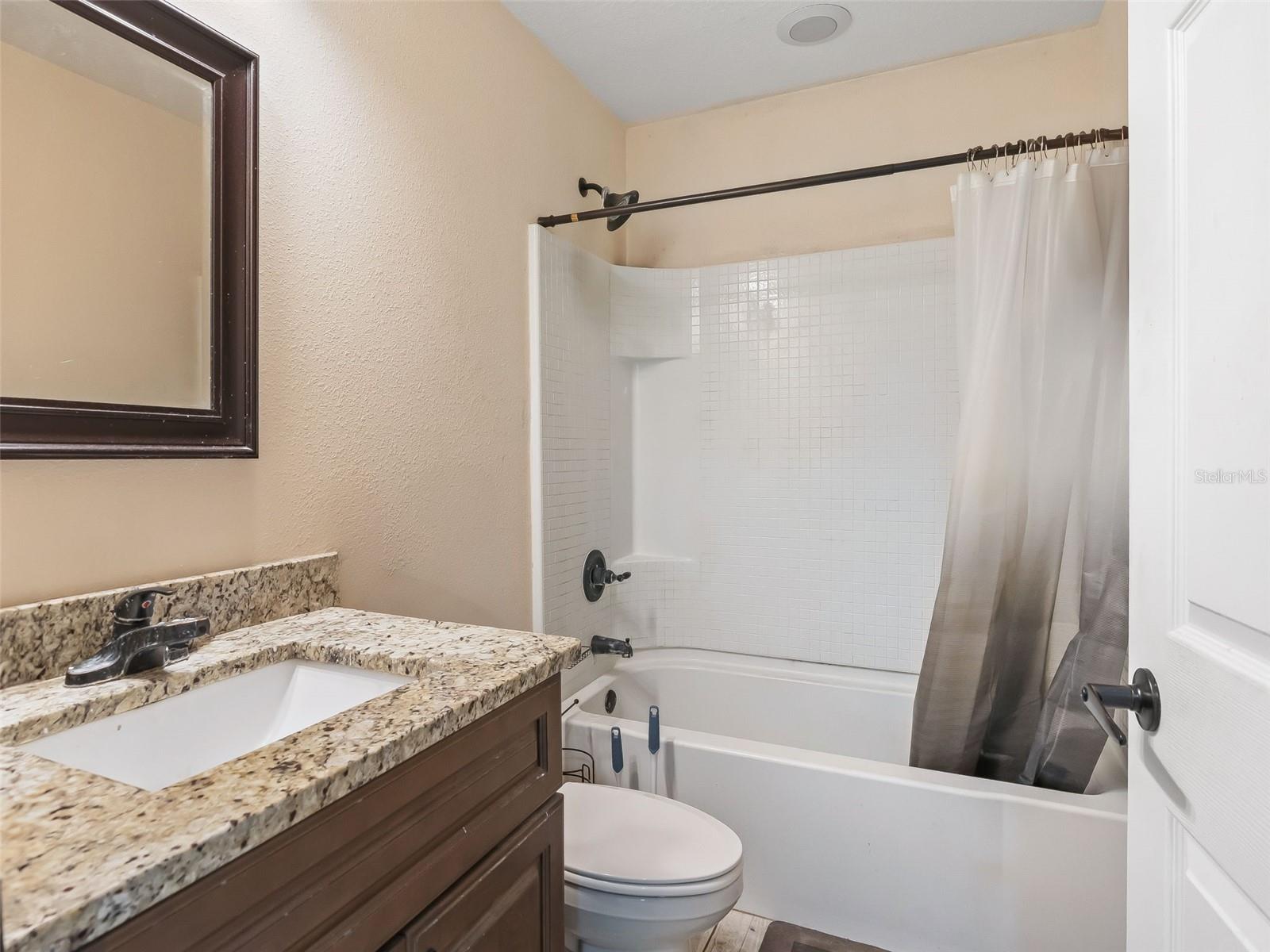 13645 Sw 39th Ct Property Photo 18