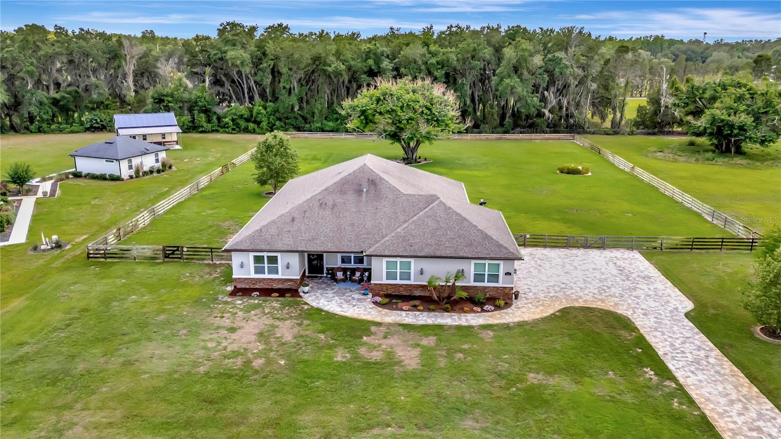 5020 Lakeshore Ranch Rd Property Photo 40