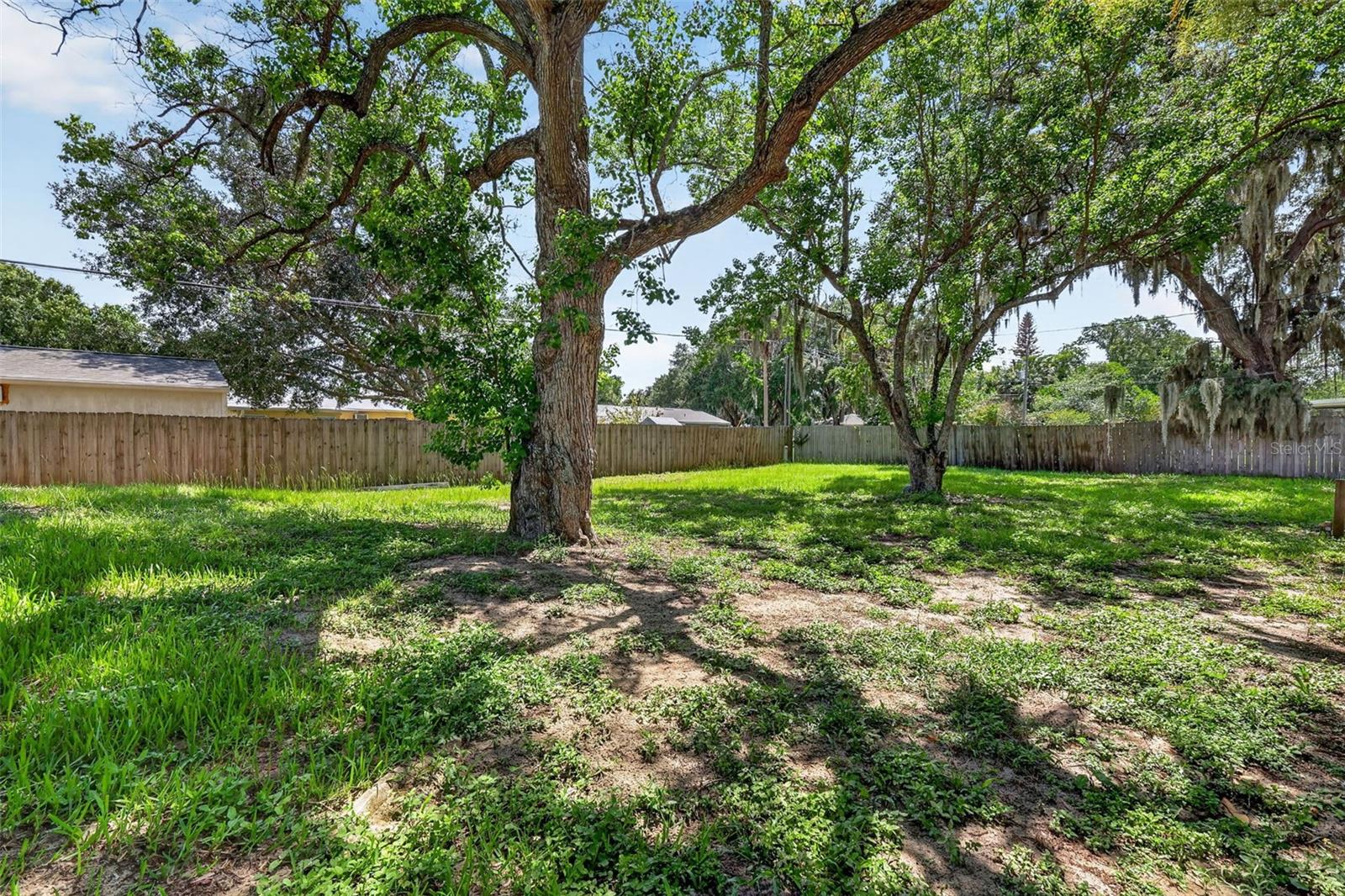 2760 Westland Rd Property Photo 21