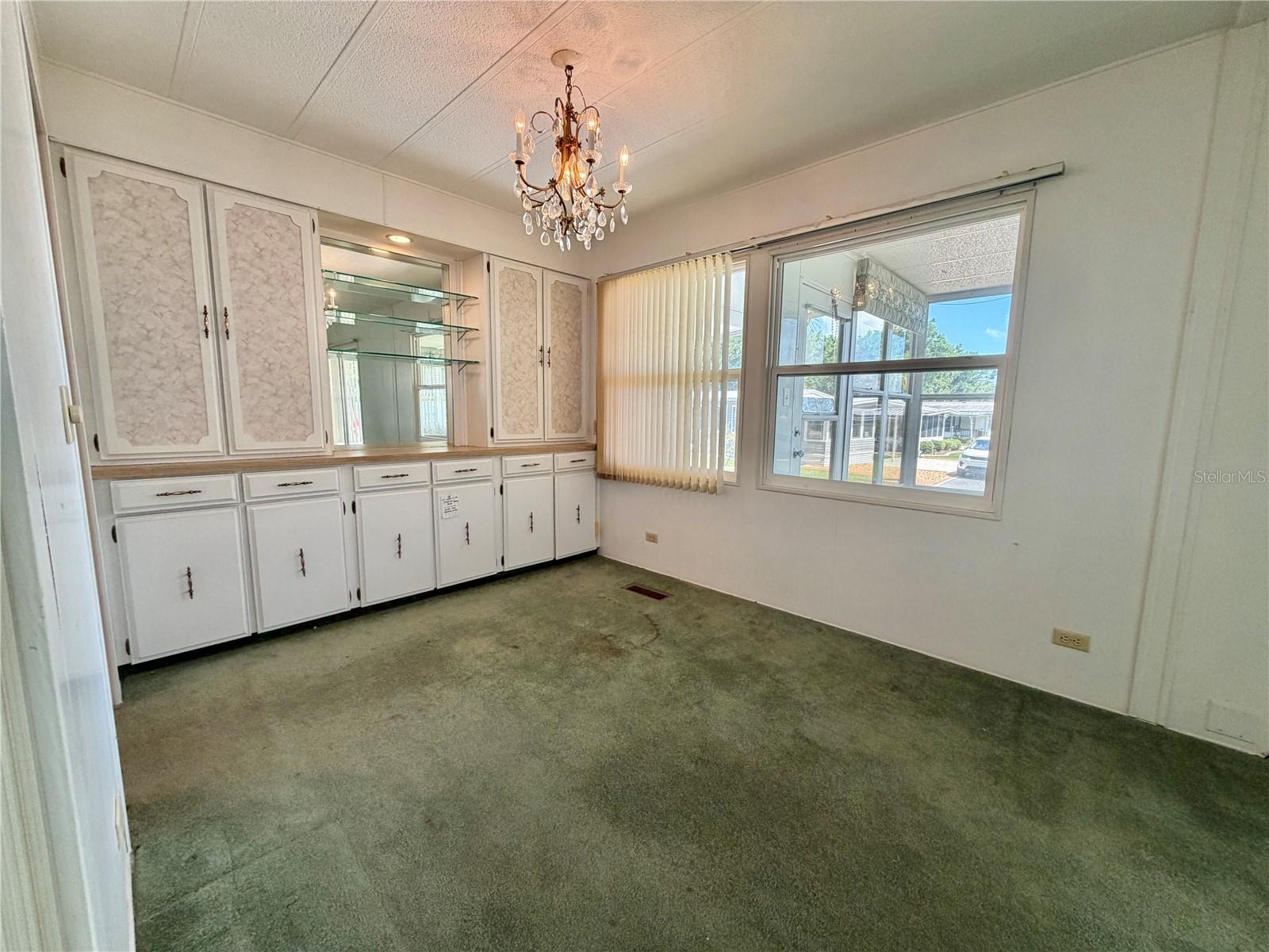 132 Tamarisk Way Property Photo 3