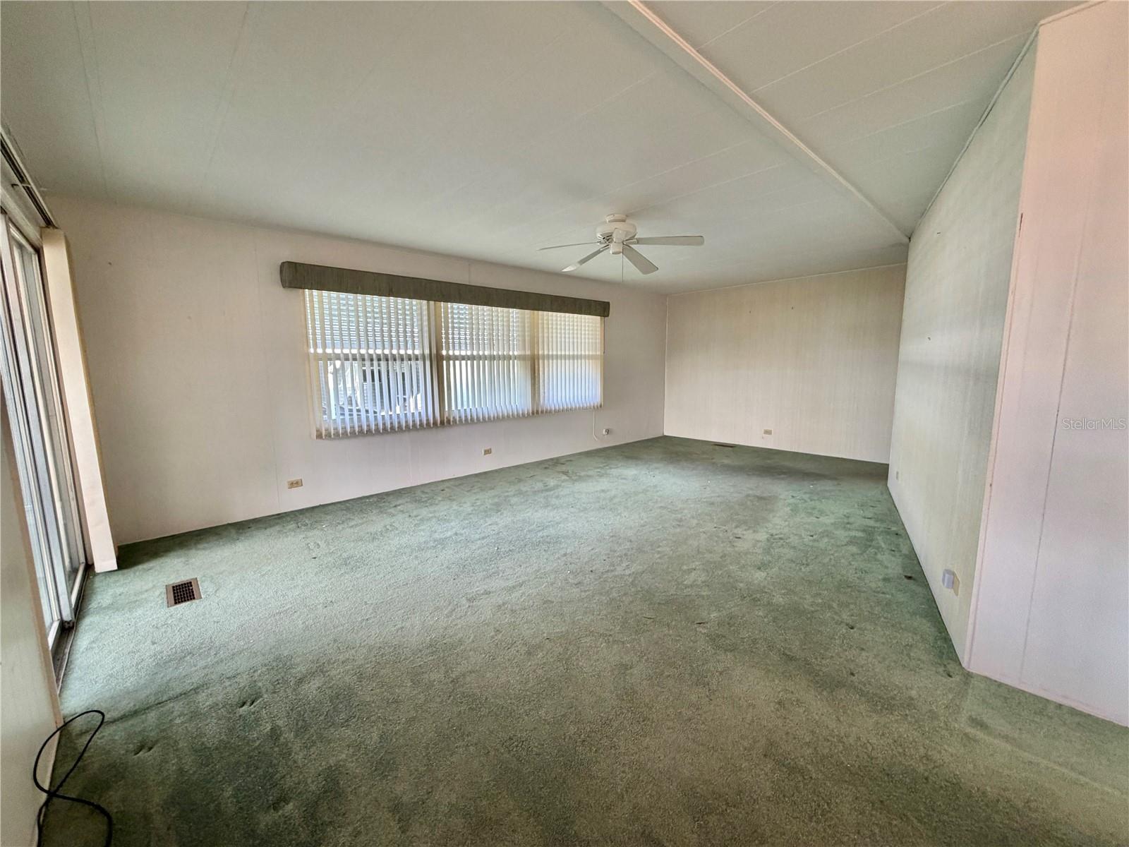 132 Tamarisk Way Property Photo 8
