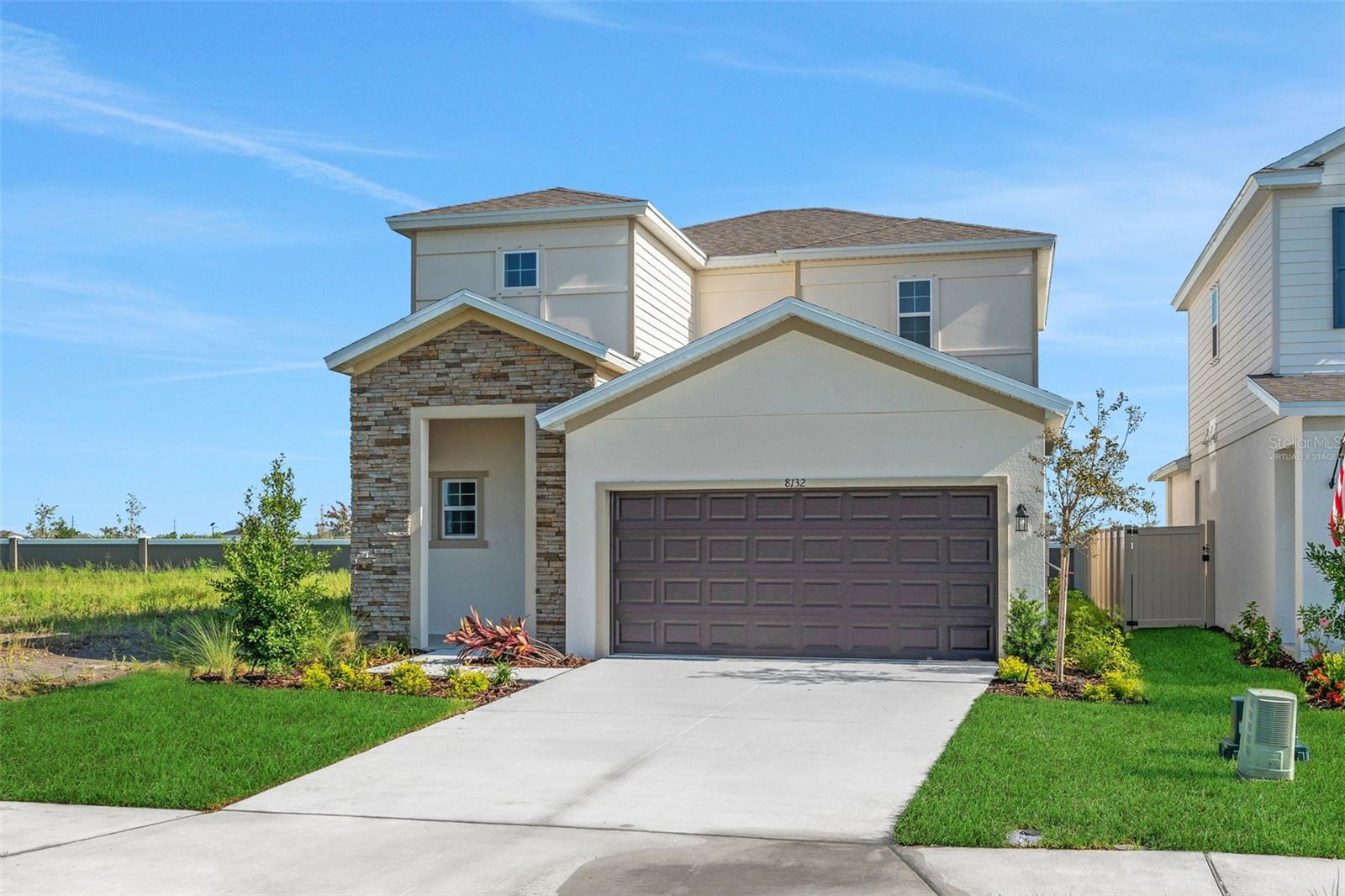 8132 Sunny Point Trl Property Photo 4
