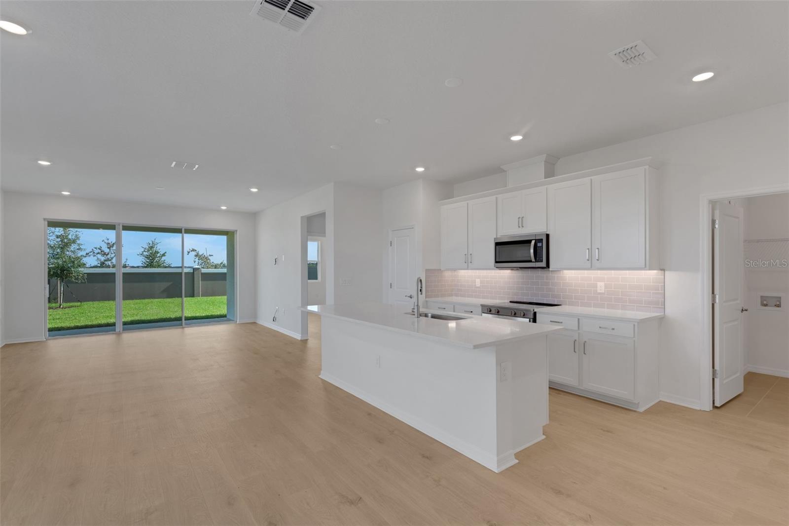 8132 Sunny Point Trl Property Photo 16