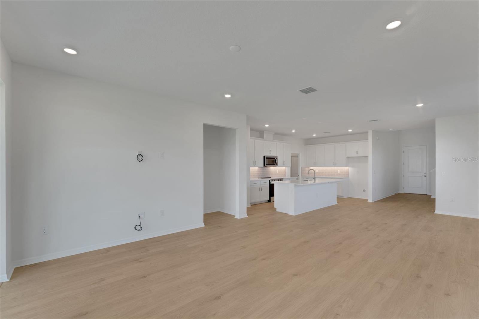 8132 Sunny Point Trl Property Photo 22