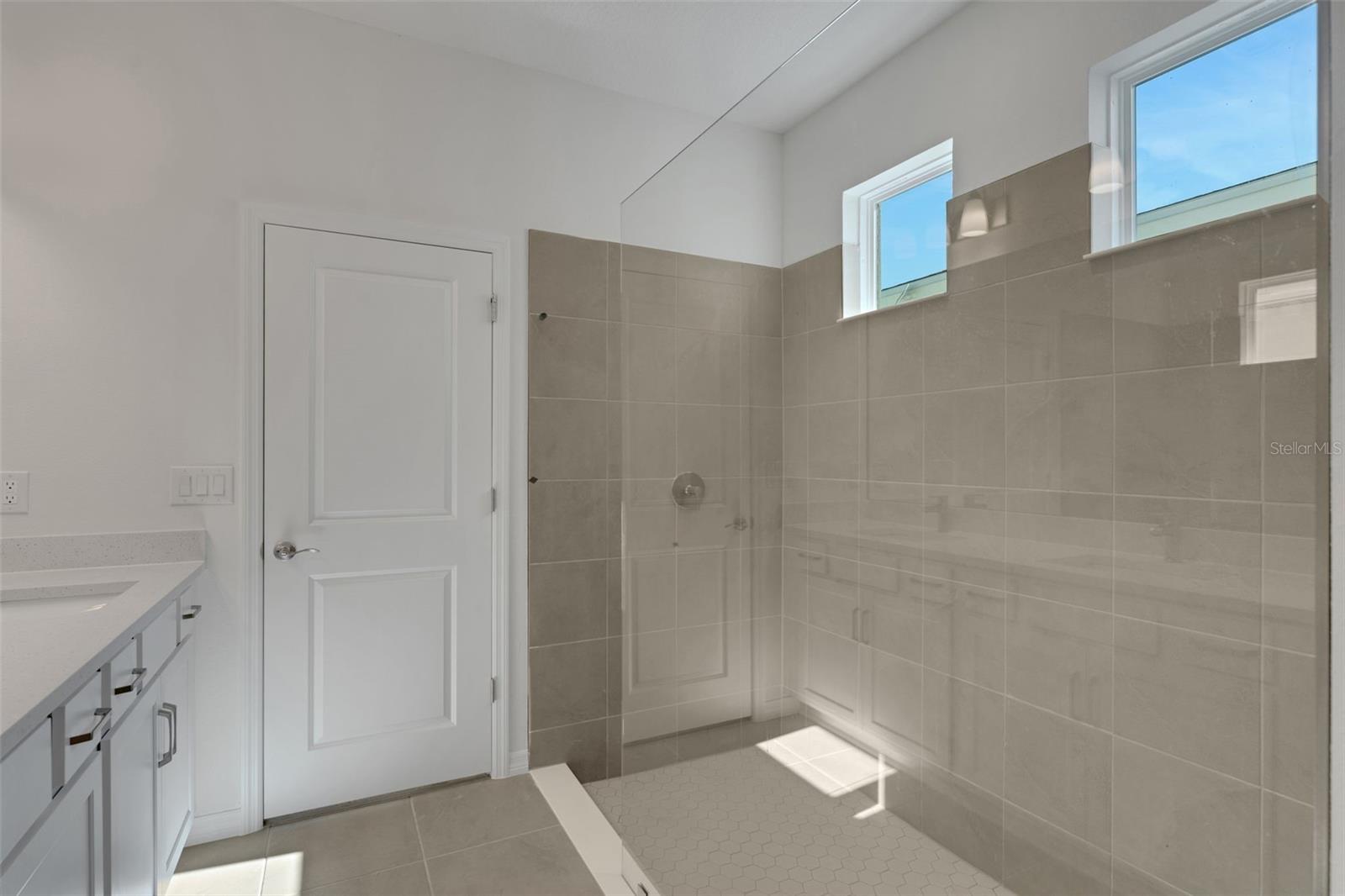 8132 Sunny Point Trl Property Photo 41