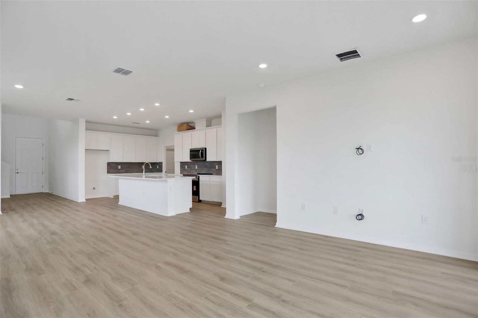 7839 Glen Lily Pl Property Photo 10
