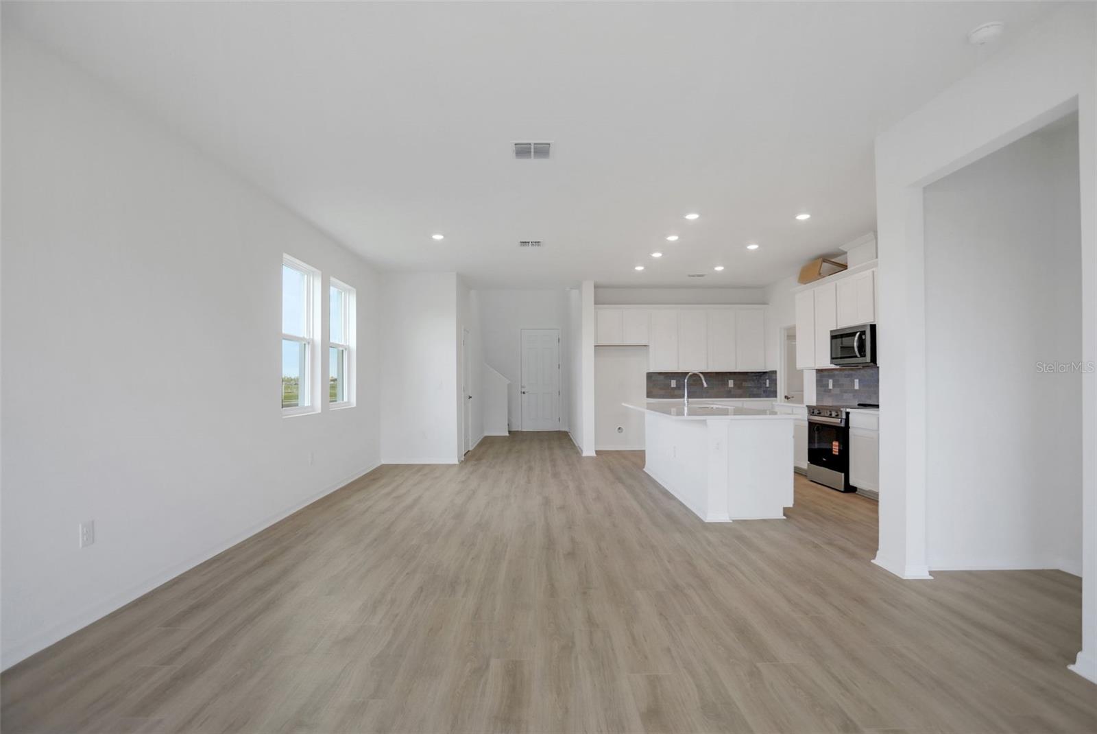 7839 Glen Lily Pl Property Photo 11
