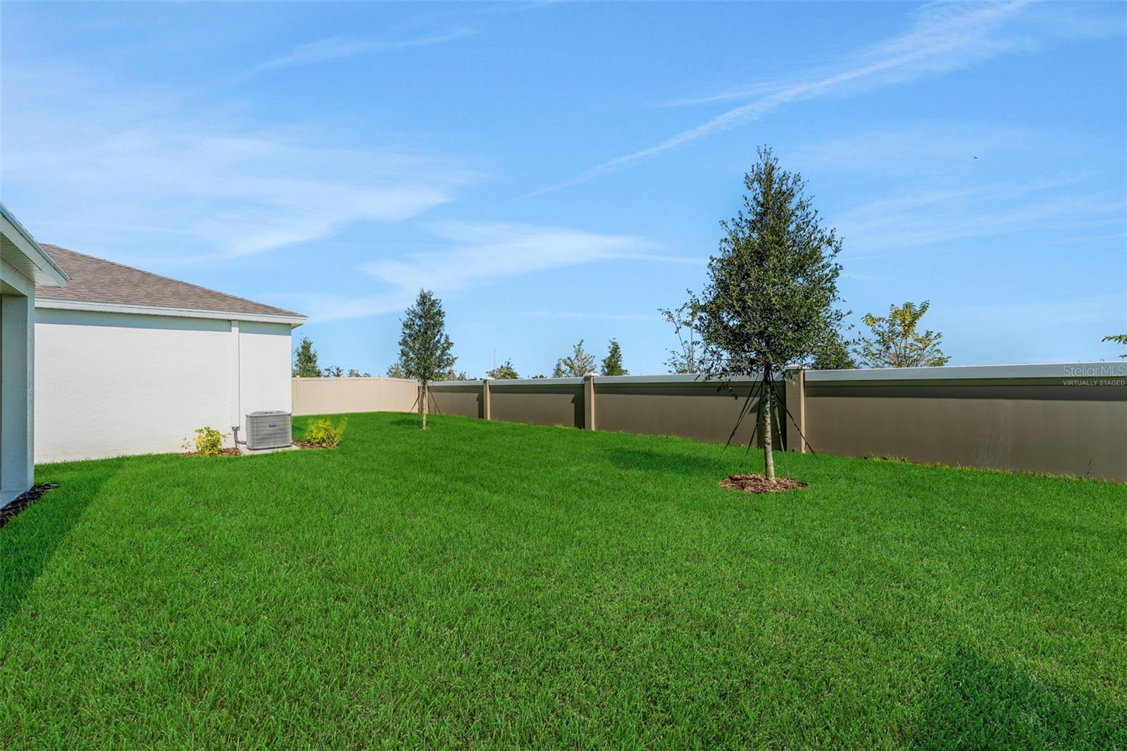 8120 Sunny Point Trl Property Photo 7