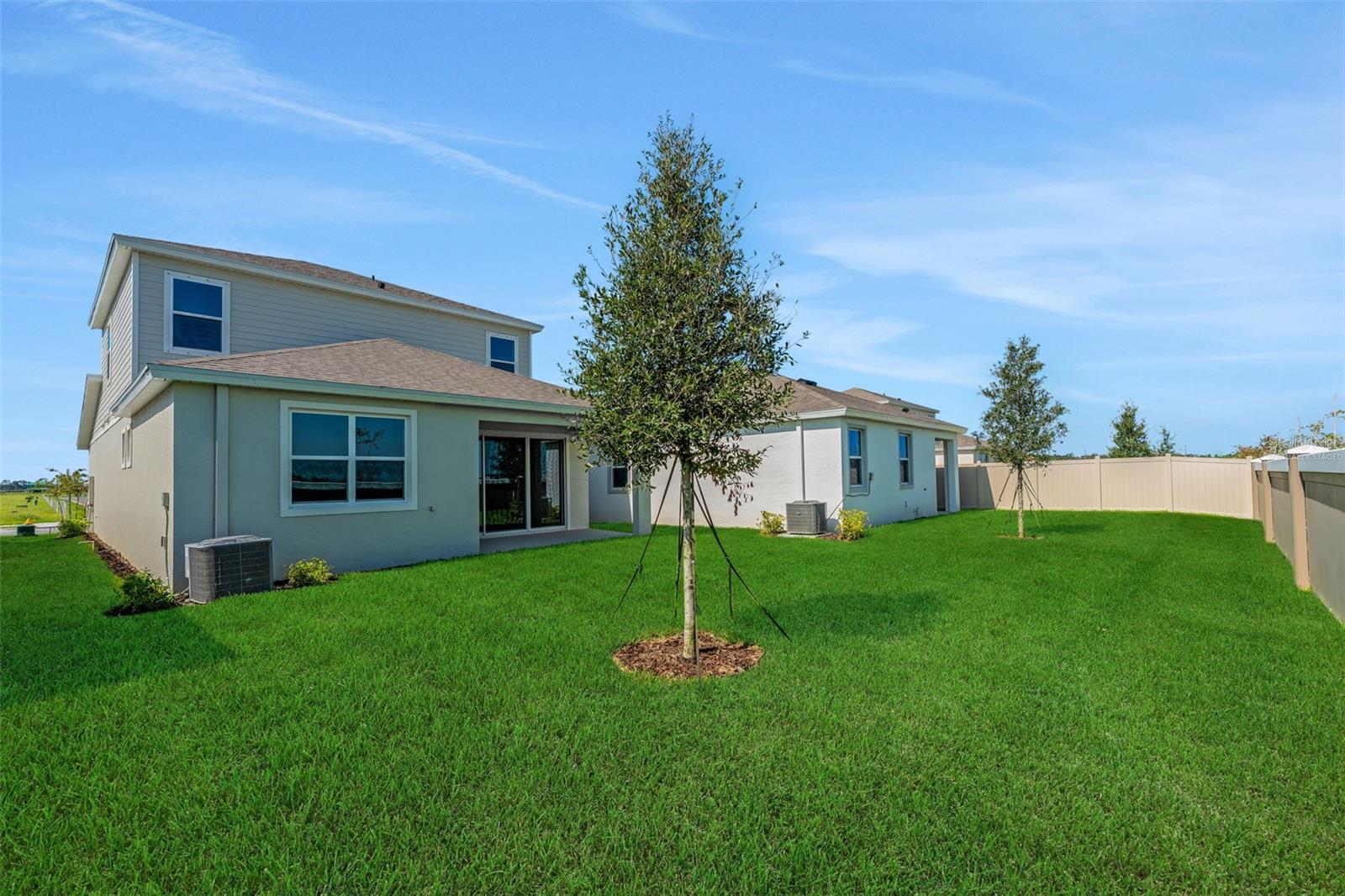 8120 Sunny Point Trl Property Photo 8