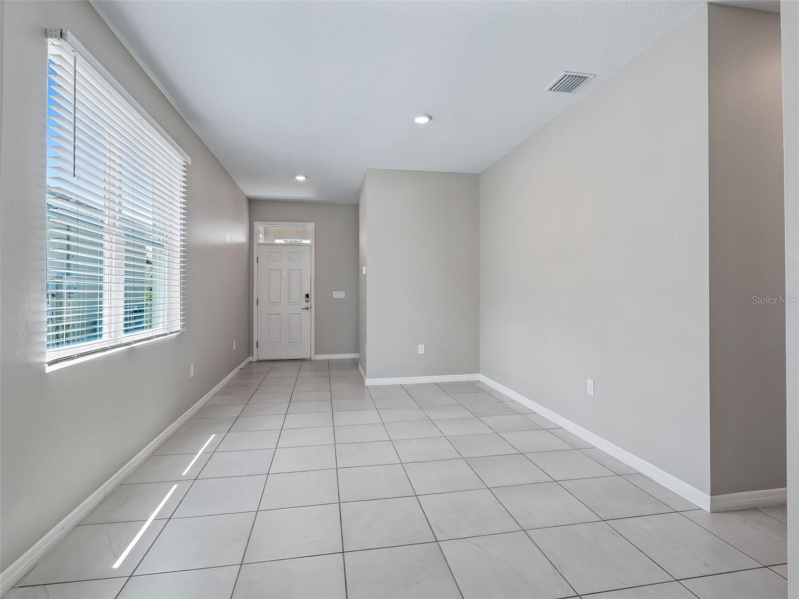 5072 Stokes Way Property Photo 4