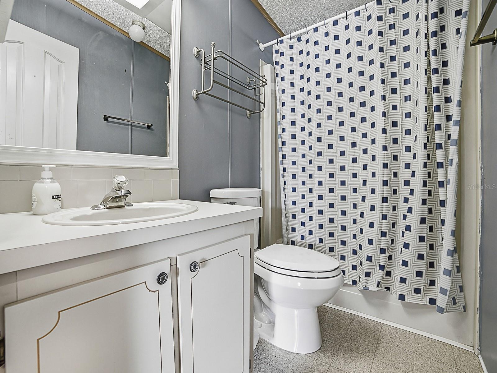 25035 Bellevue Property Photo 18