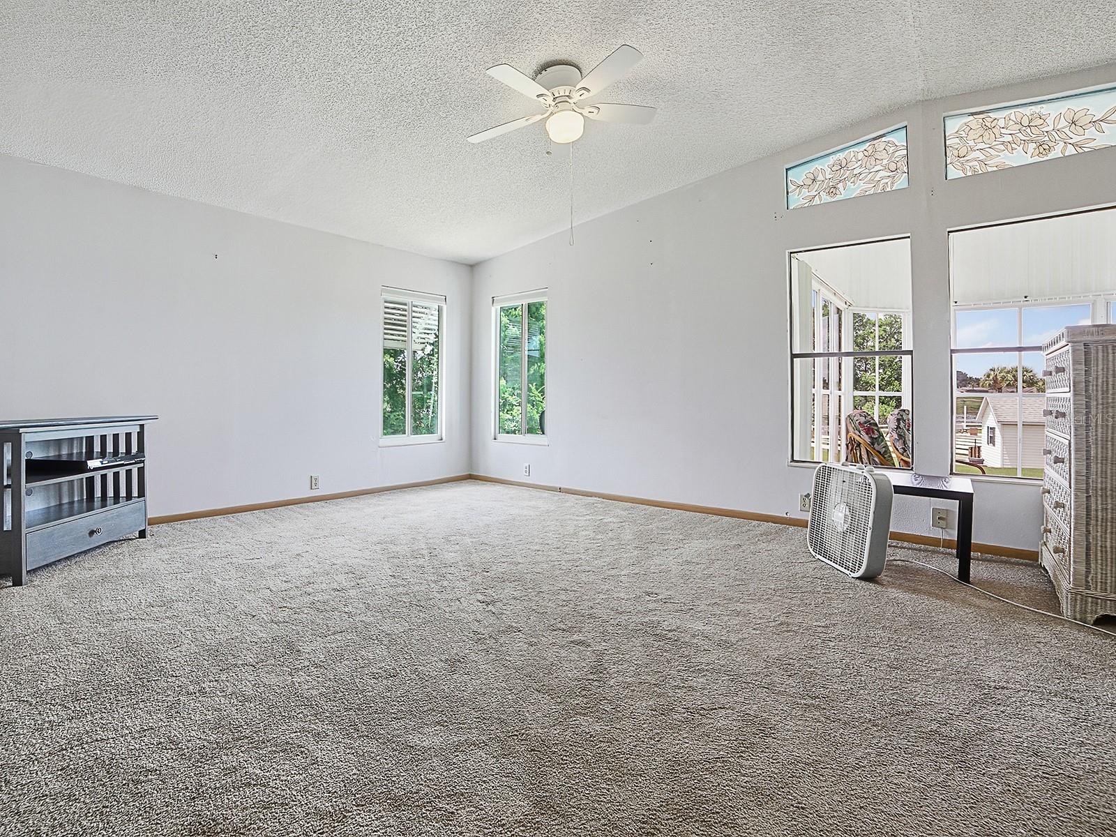 25035 Bellevue Property Photo 21