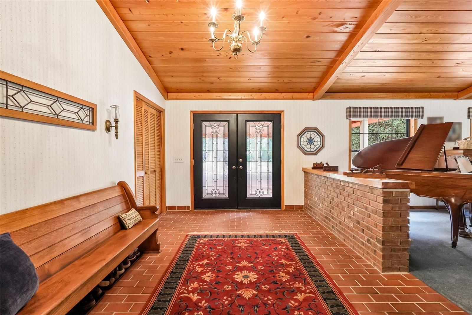 2685 Cr 564 Property Photo 7