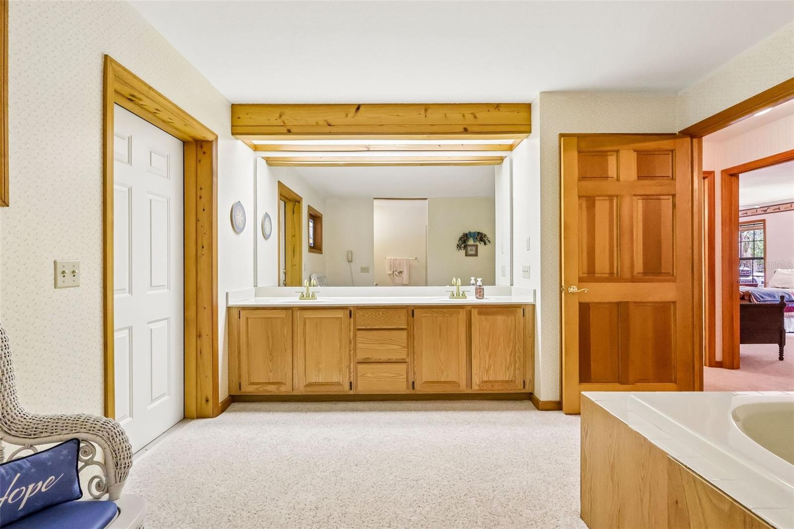 2685 Cr 564 Property Photo 33