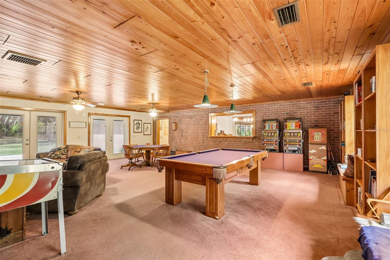 2685 Cr 564 Property Photo 37