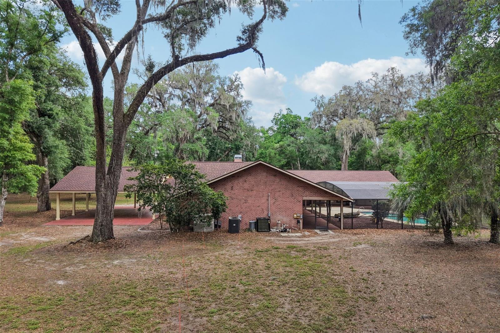 2685 Cr 564 Property Photo 55