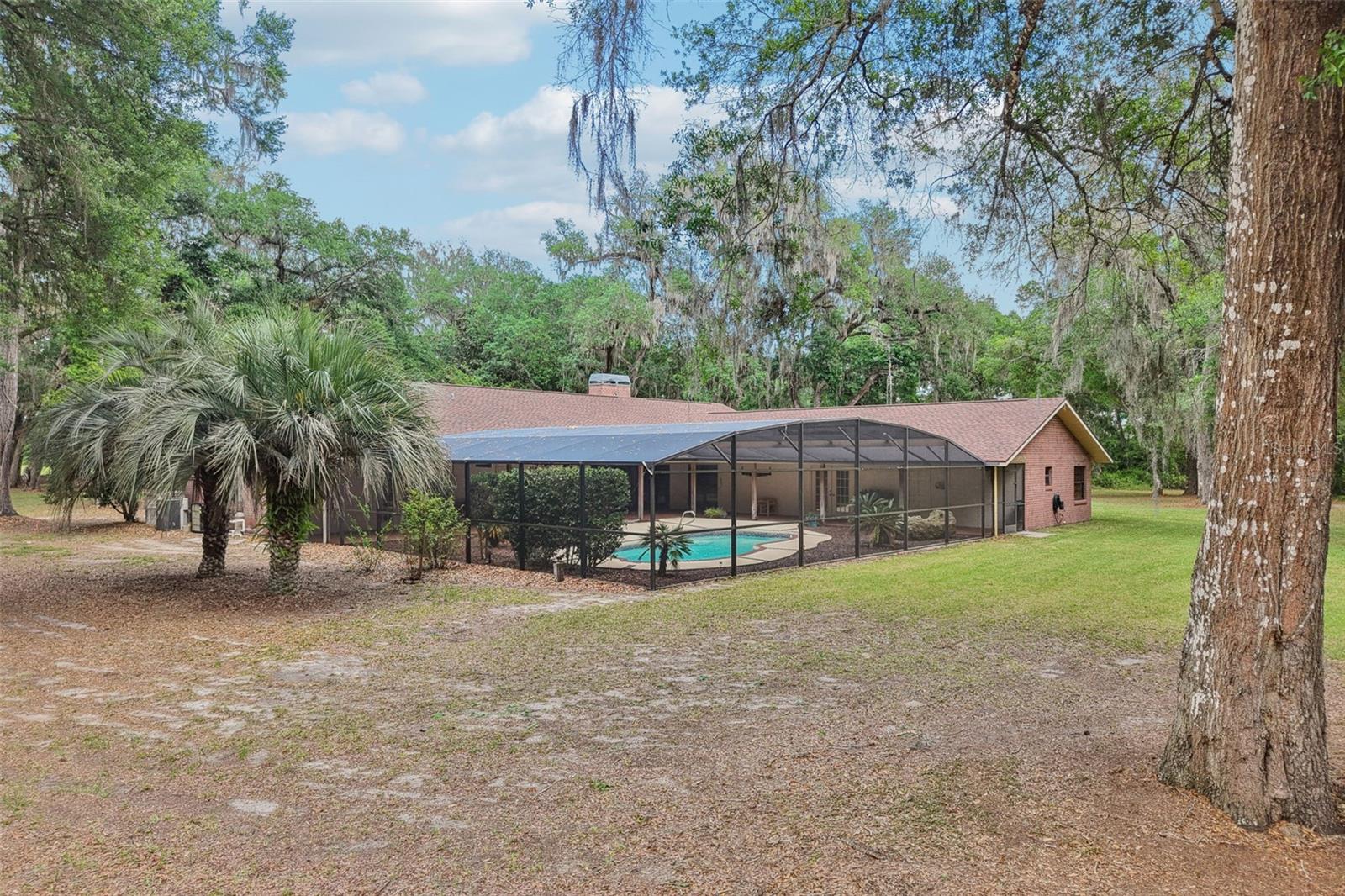 2685 Cr 564 Property Photo 56