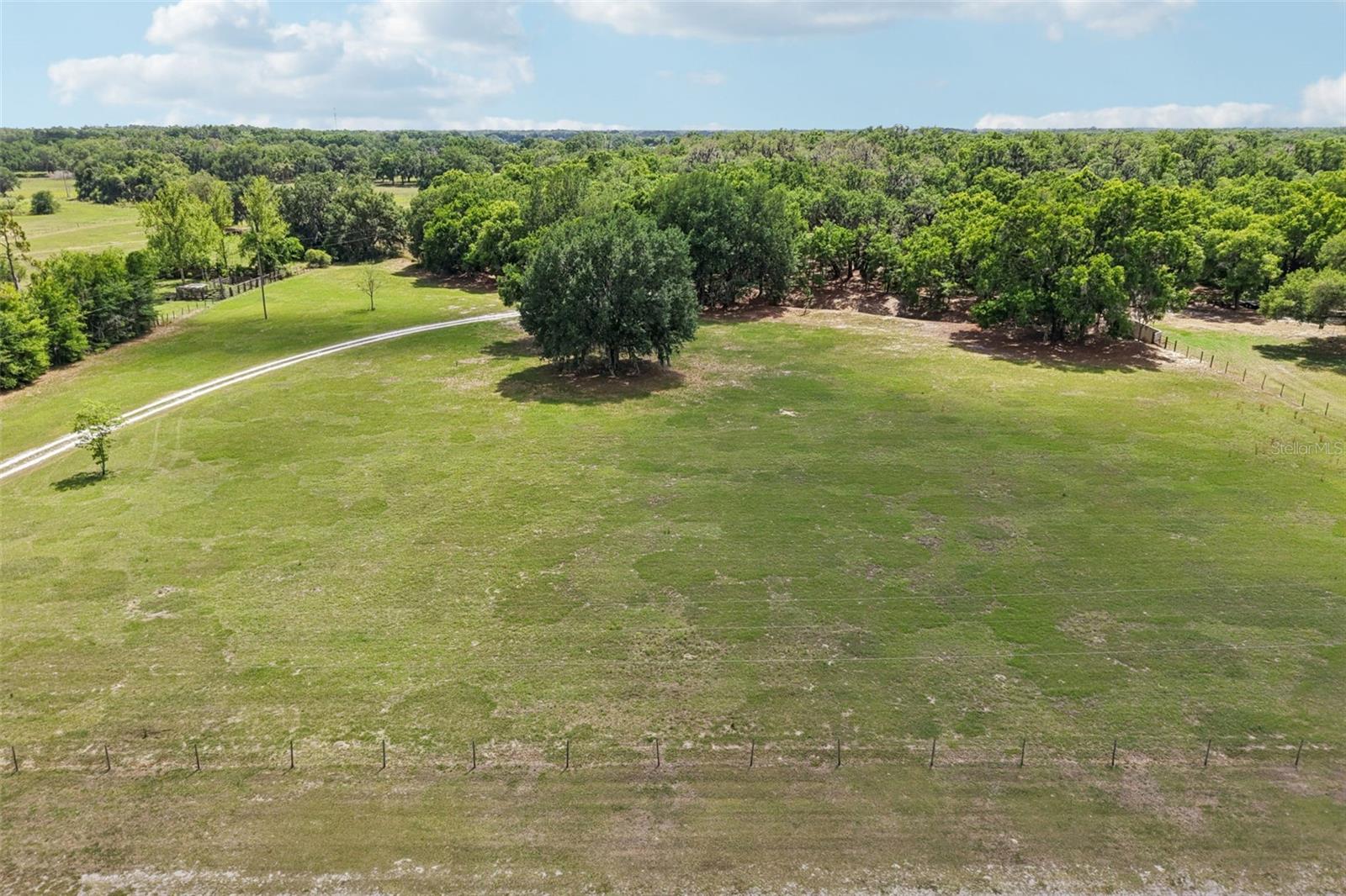2685 Cr 564 Property Photo 67