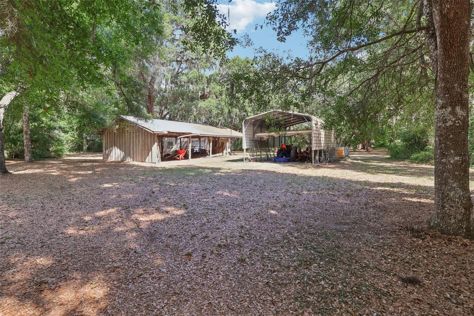 2685 Cr 564 Property Photo 75