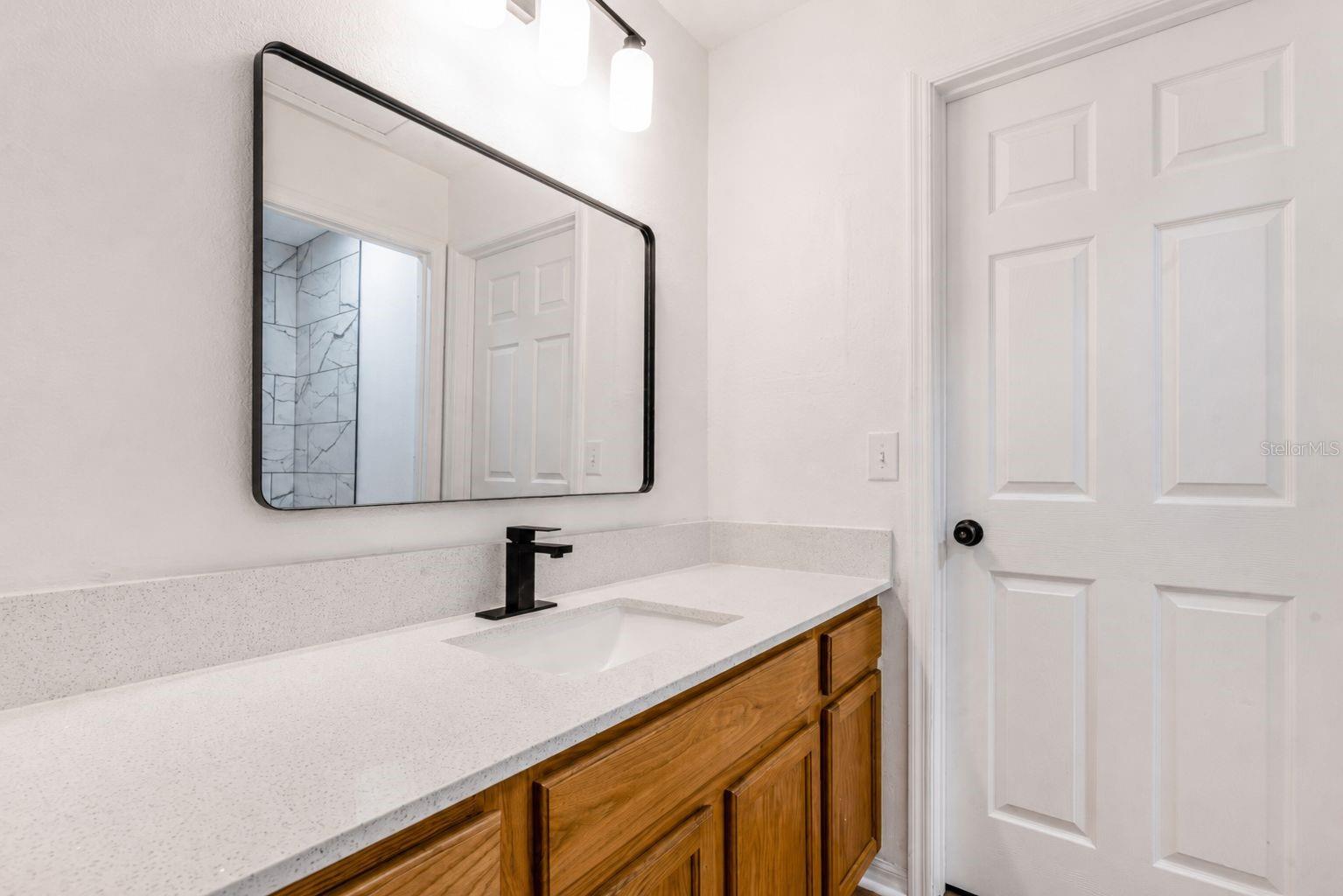 2705 Willow Glen Cir Property Photo 9