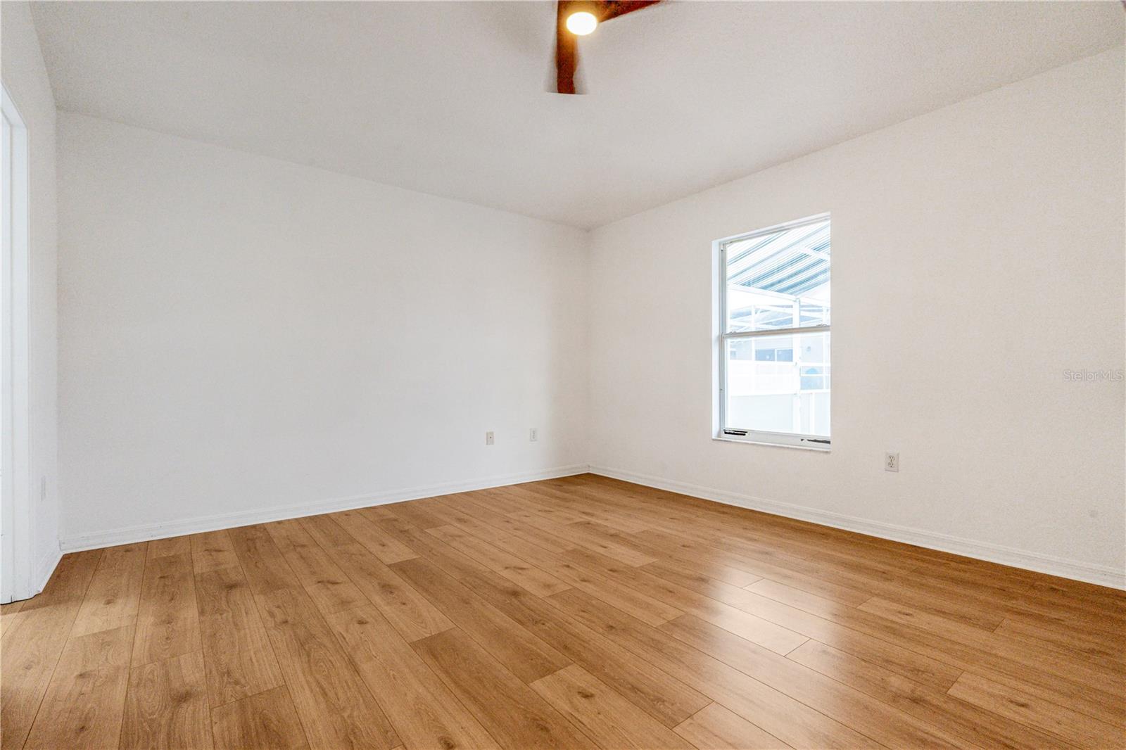 2705 Willow Glen Cir Property Photo 23
