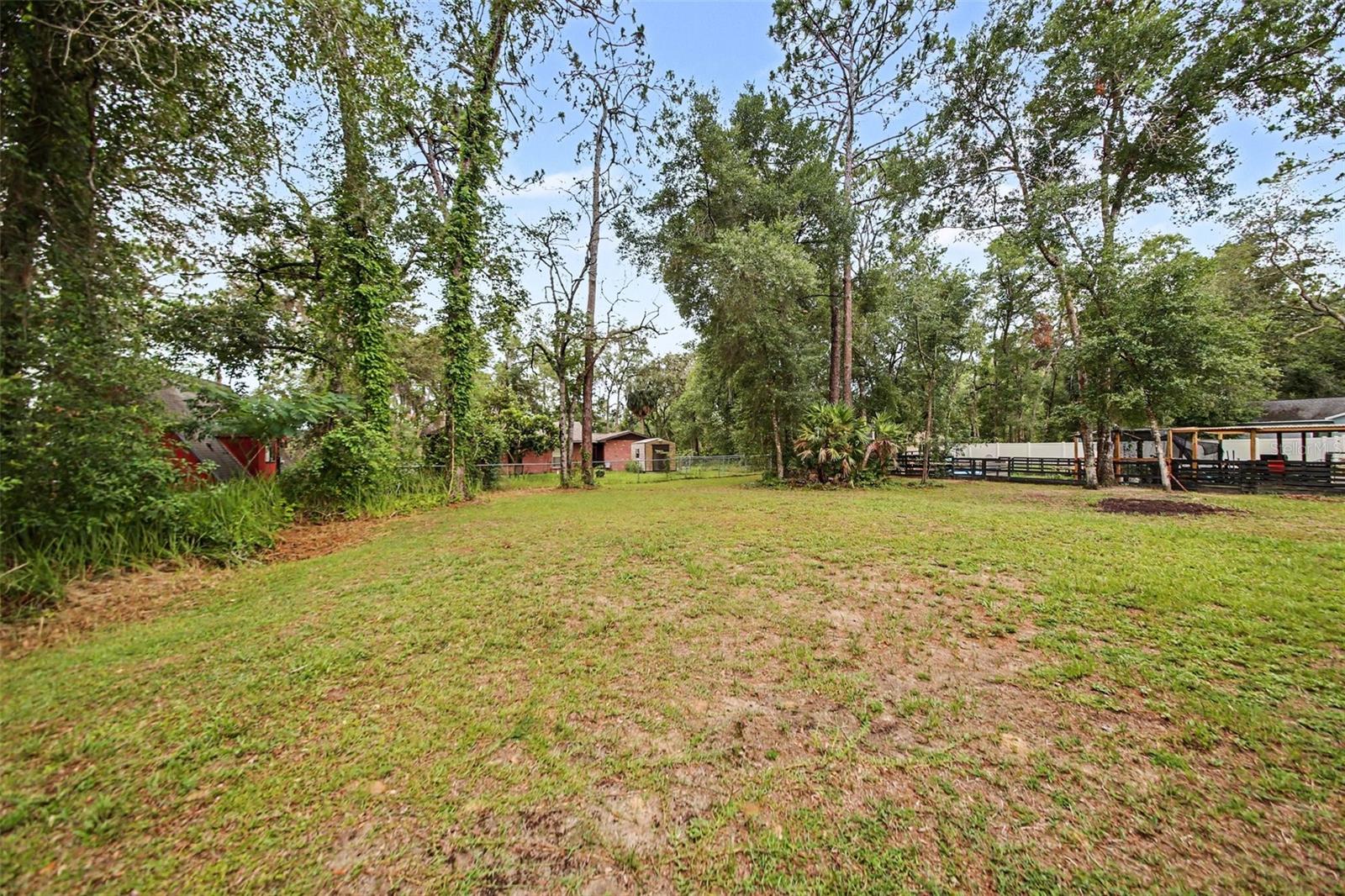 17050 Se 60th St Property Photo 15