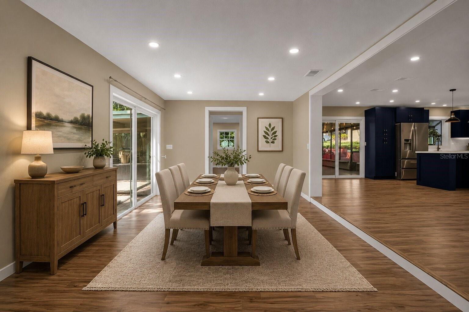 10945 Big Tree Ln Property Photo 9