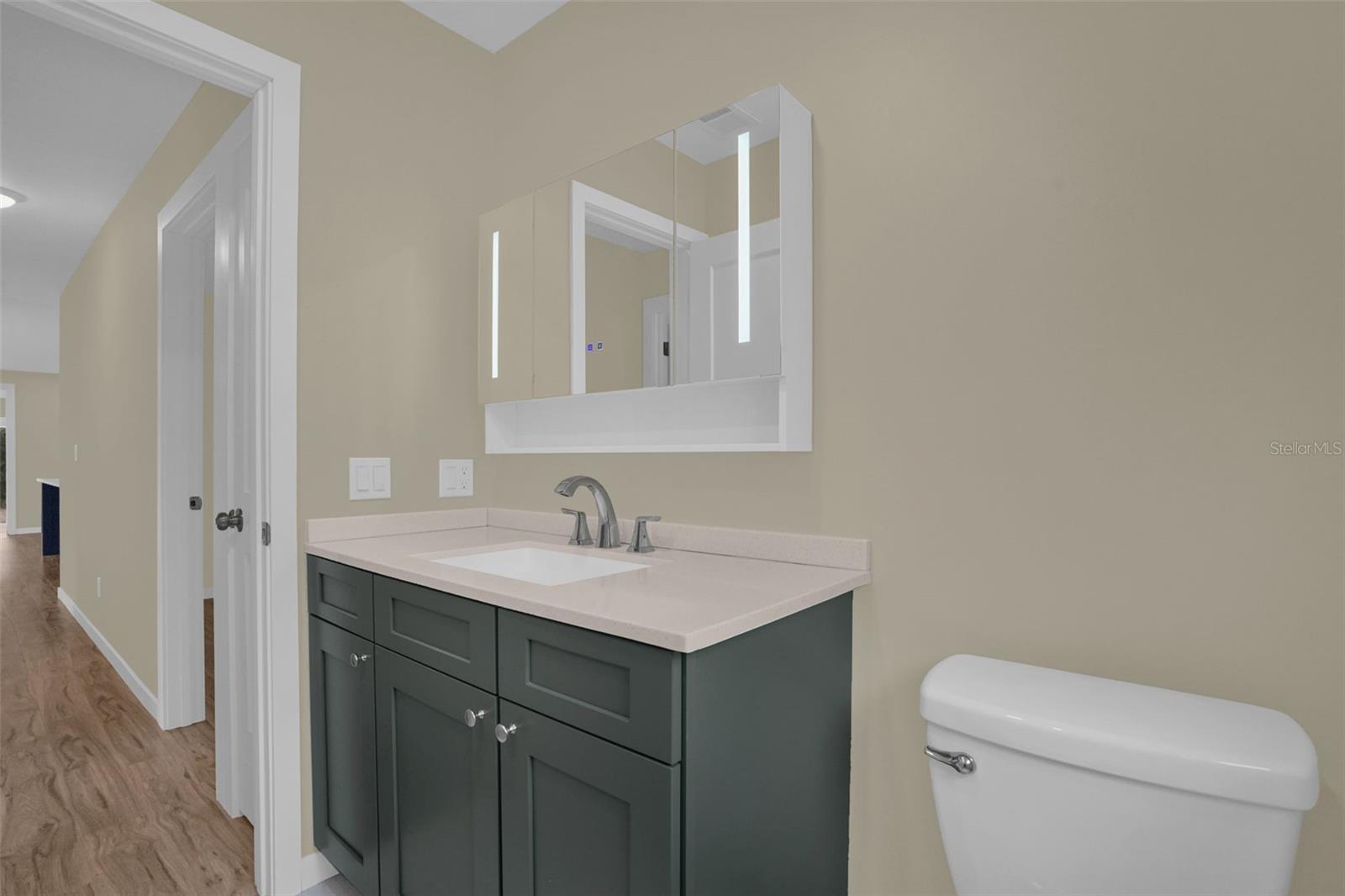 10945 Big Tree Ln Property Photo 19