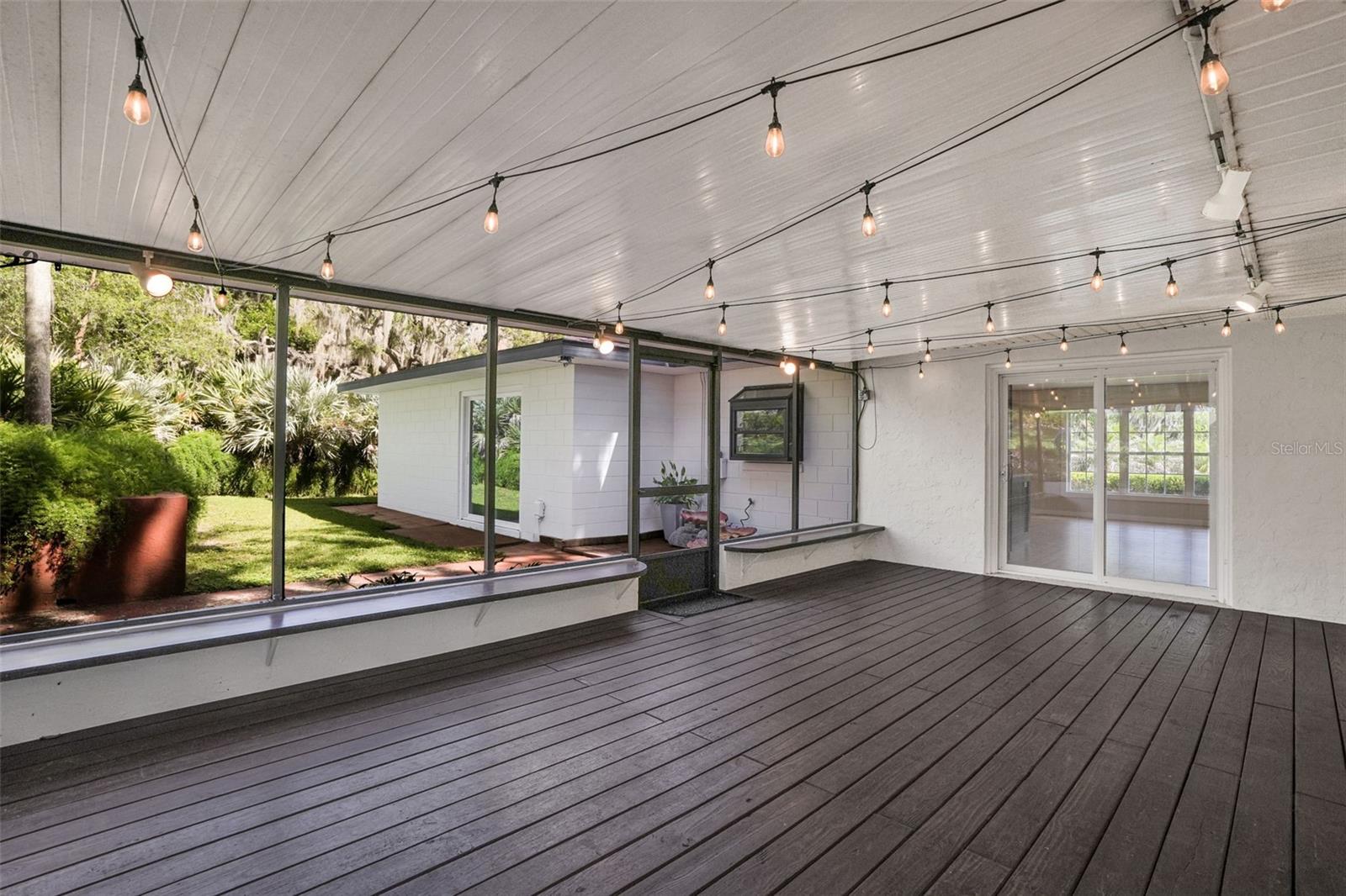 10945 Big Tree Ln Property Photo 24