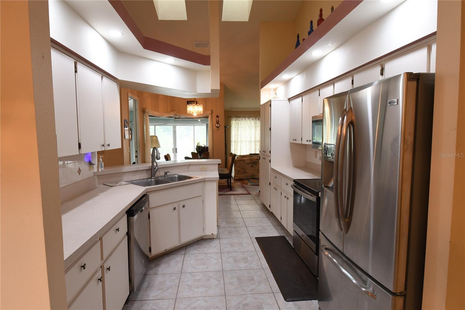 10027 Sw 64th Ct Property Photo 10