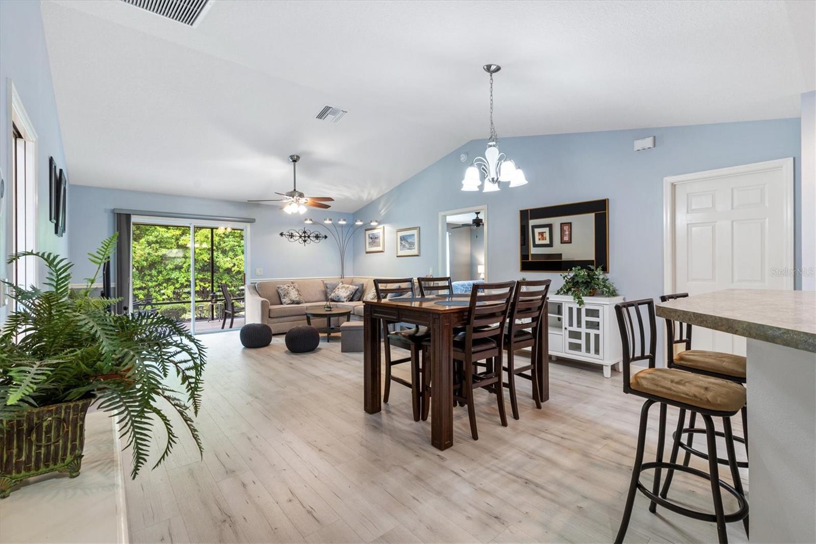 3812 Infinity Run Property Photo 5