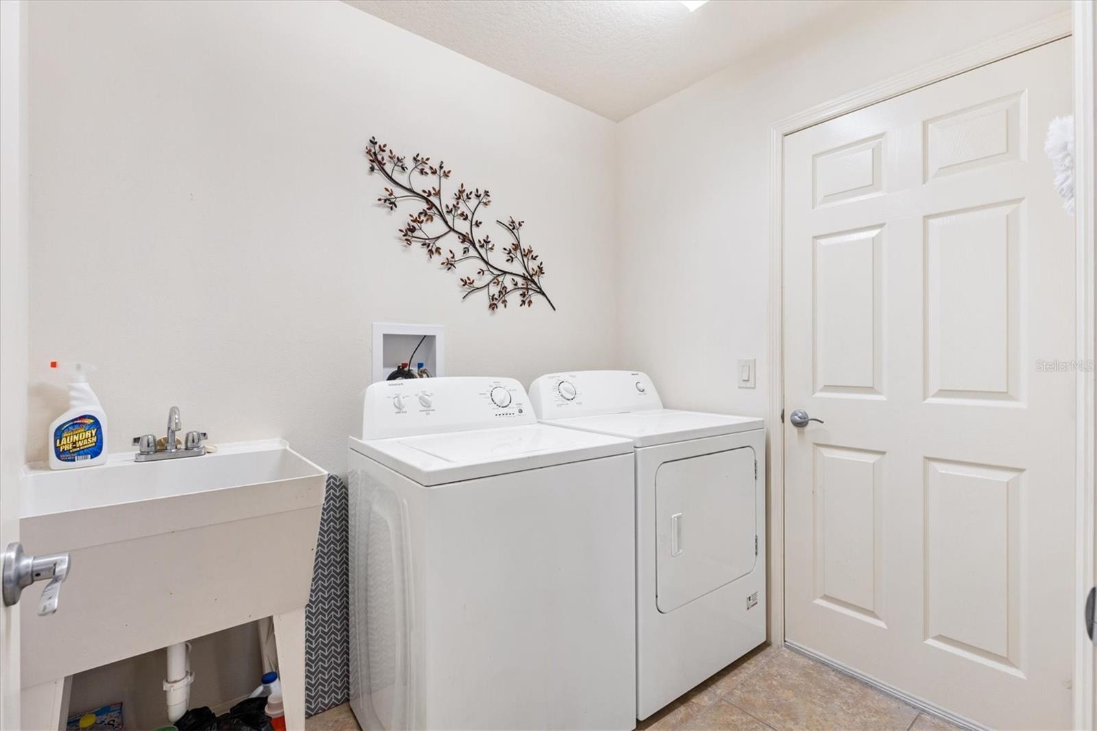 3812 Infinity Run Property Photo 25