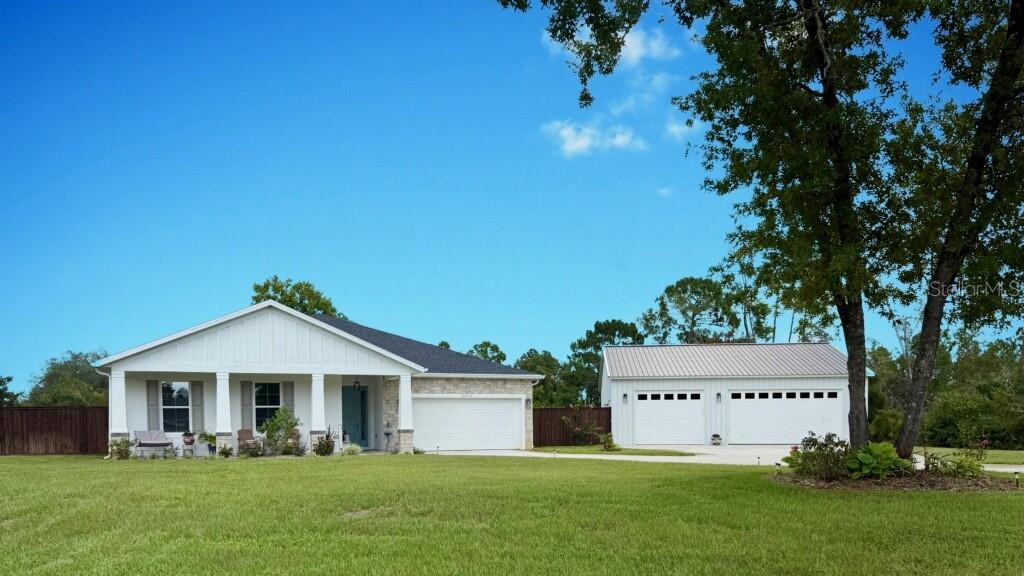 30658 East Bluebell Ave Property Photo 2