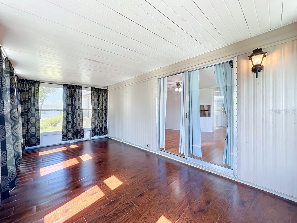 1203 Apache Cir Property Photo 12