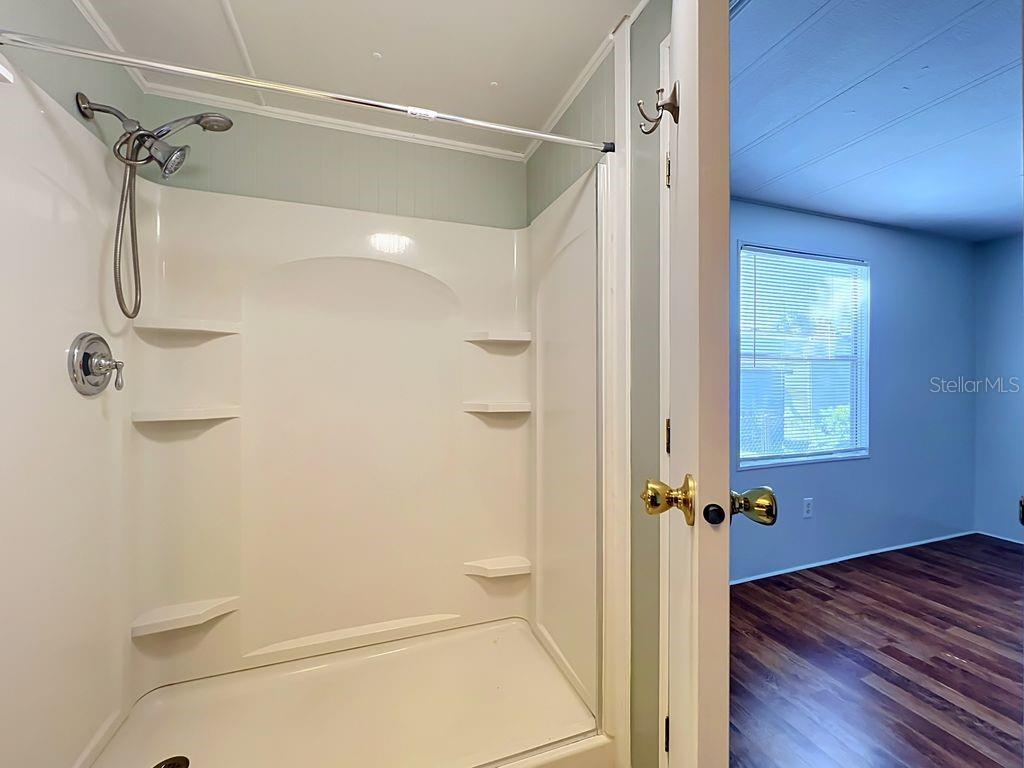1203 Apache Cir Property Photo 19