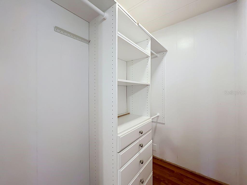 1203 Apache Cir Property Photo 21