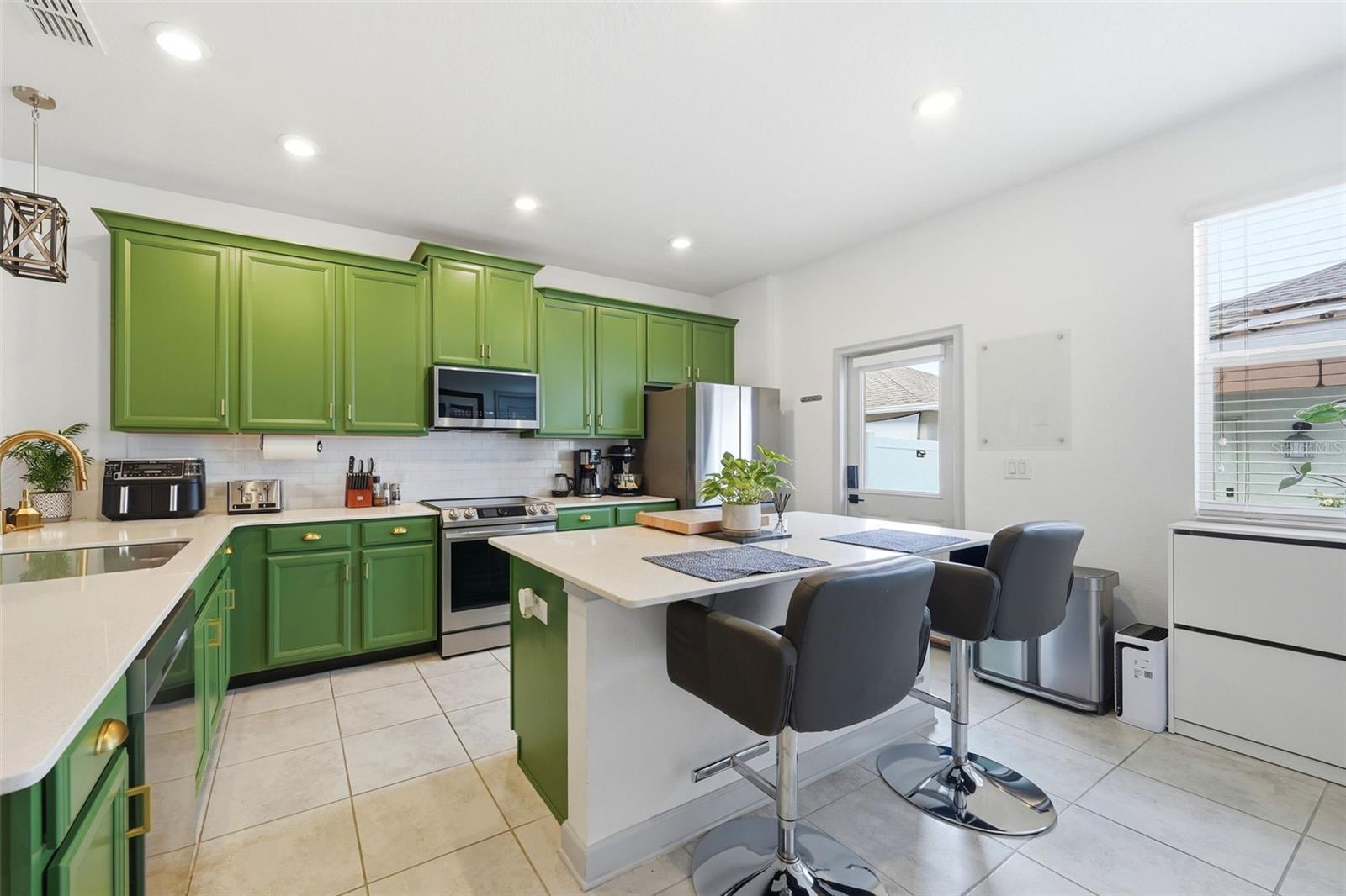 11025 Suspense Dr Property Photo 10
