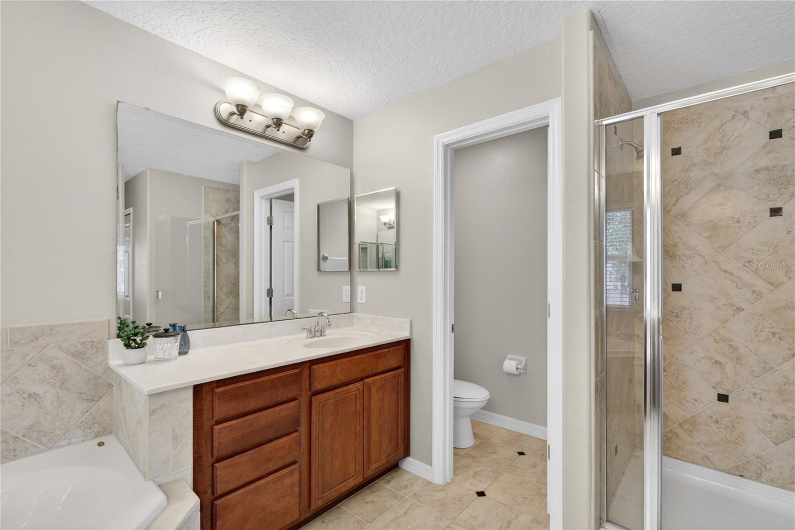 303 W Blue Water Edge Dr Property Photo 22
