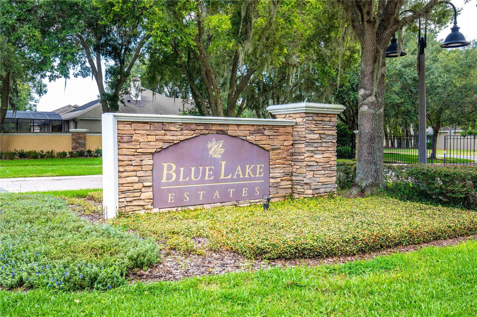 303 W Blue Water Edge Dr Property Photo 39