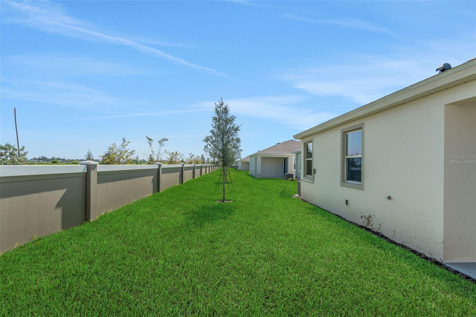 8124 Sunny Point Trl Property Photo 7