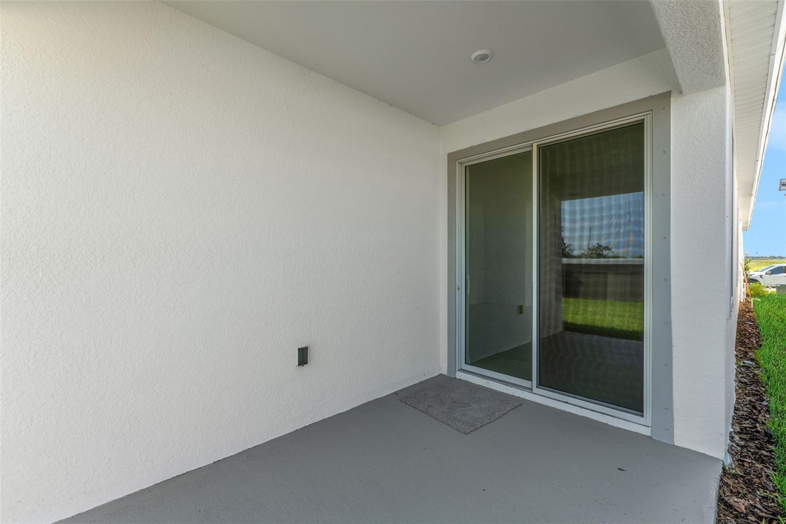 8124 Sunny Point Trl Property Photo 9