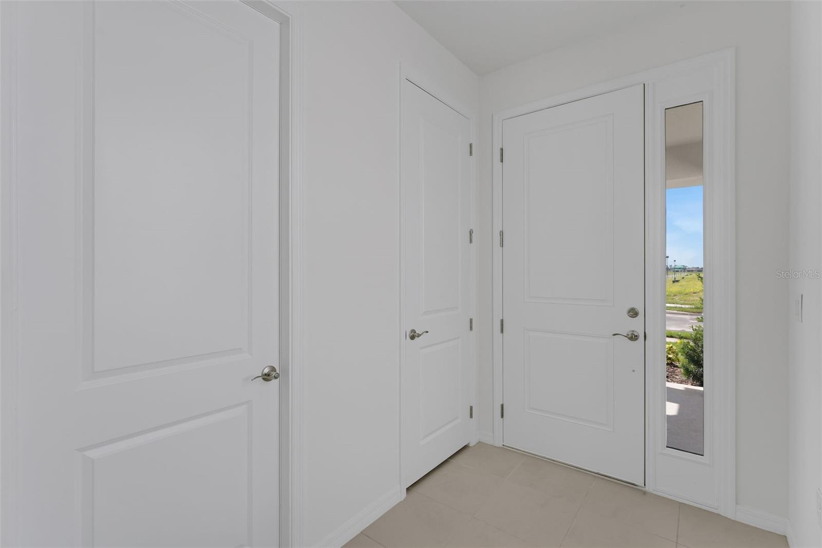 8124 Sunny Point Trl Property Photo 36