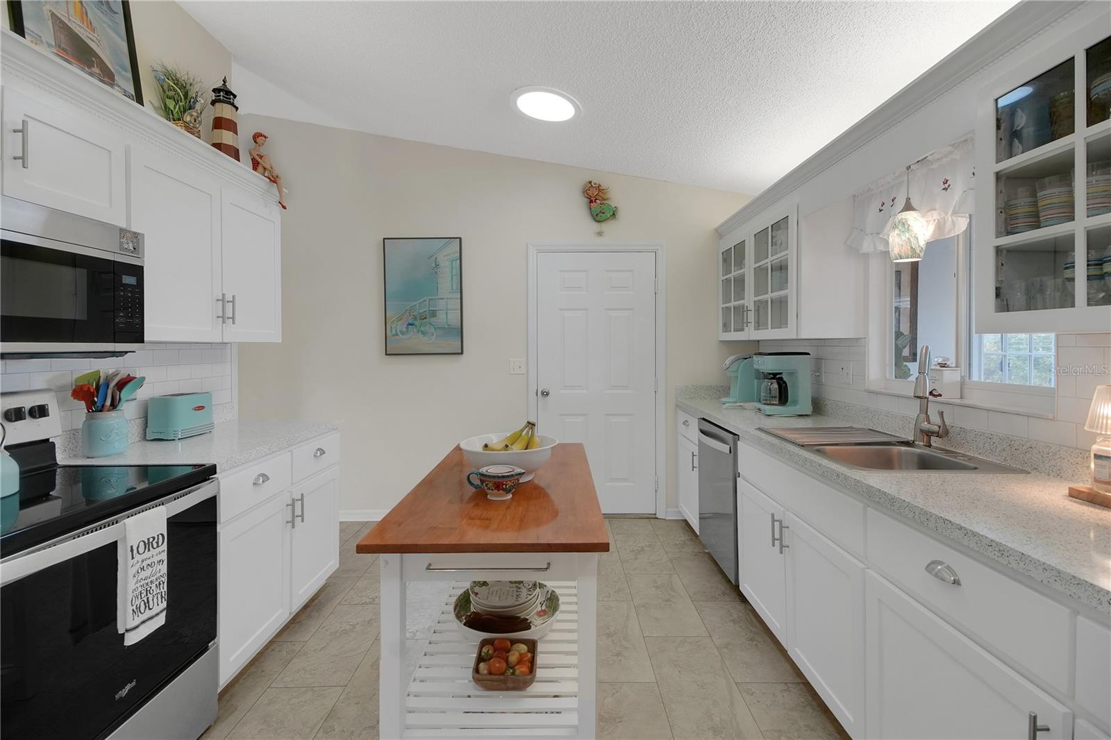 10608 Se 174th Loop Property Photo 38