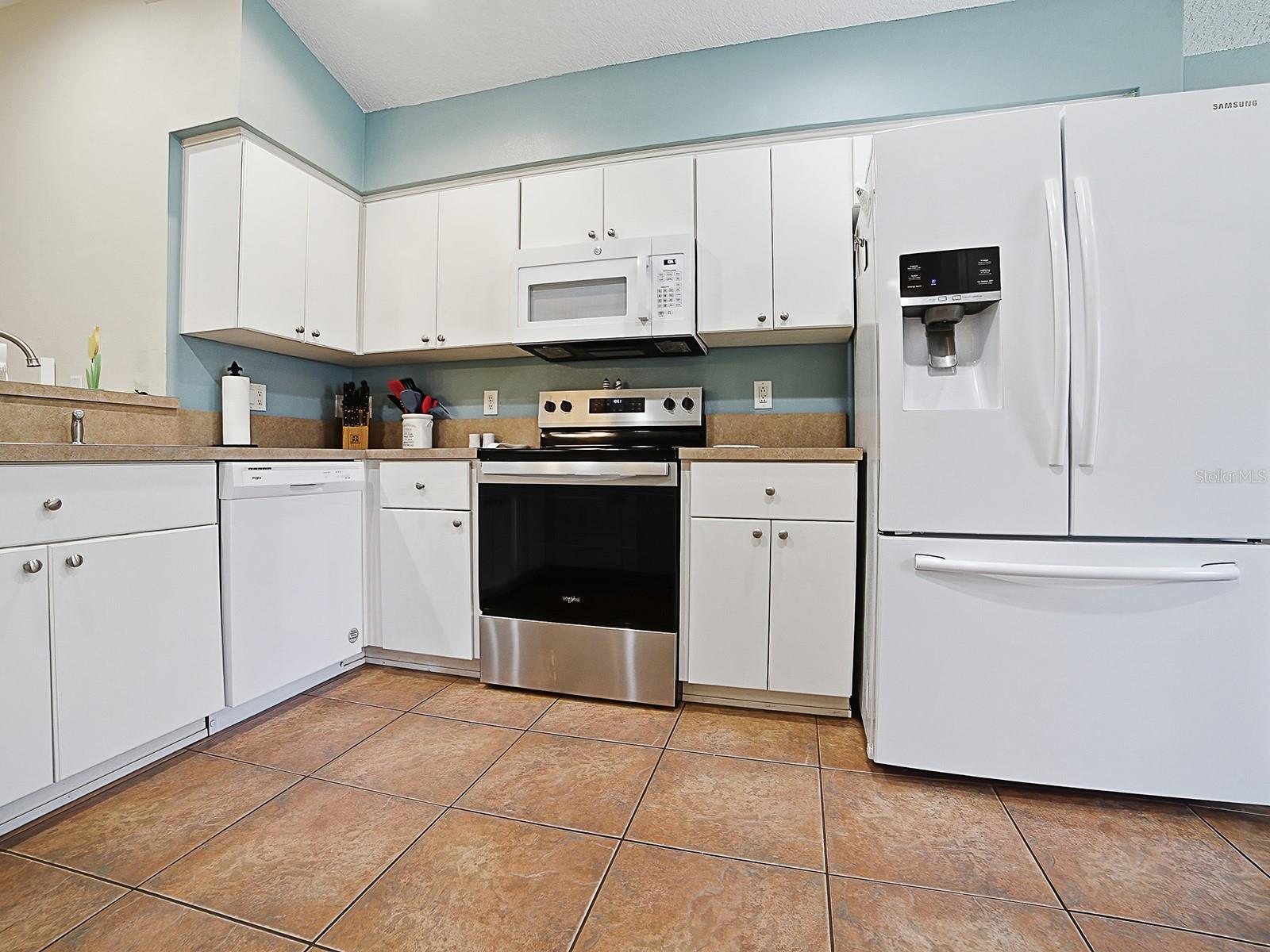 5052 China Sea Property Photo 12