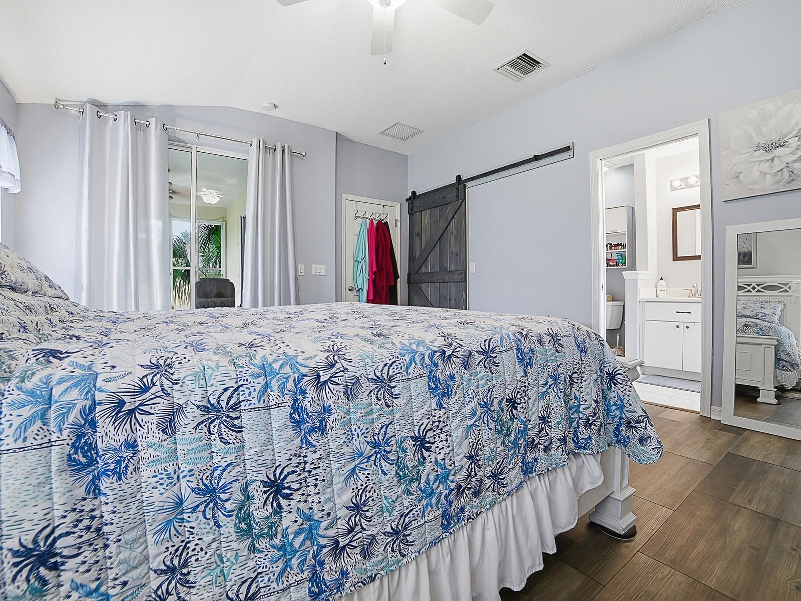 5052 China Sea Property Photo 20