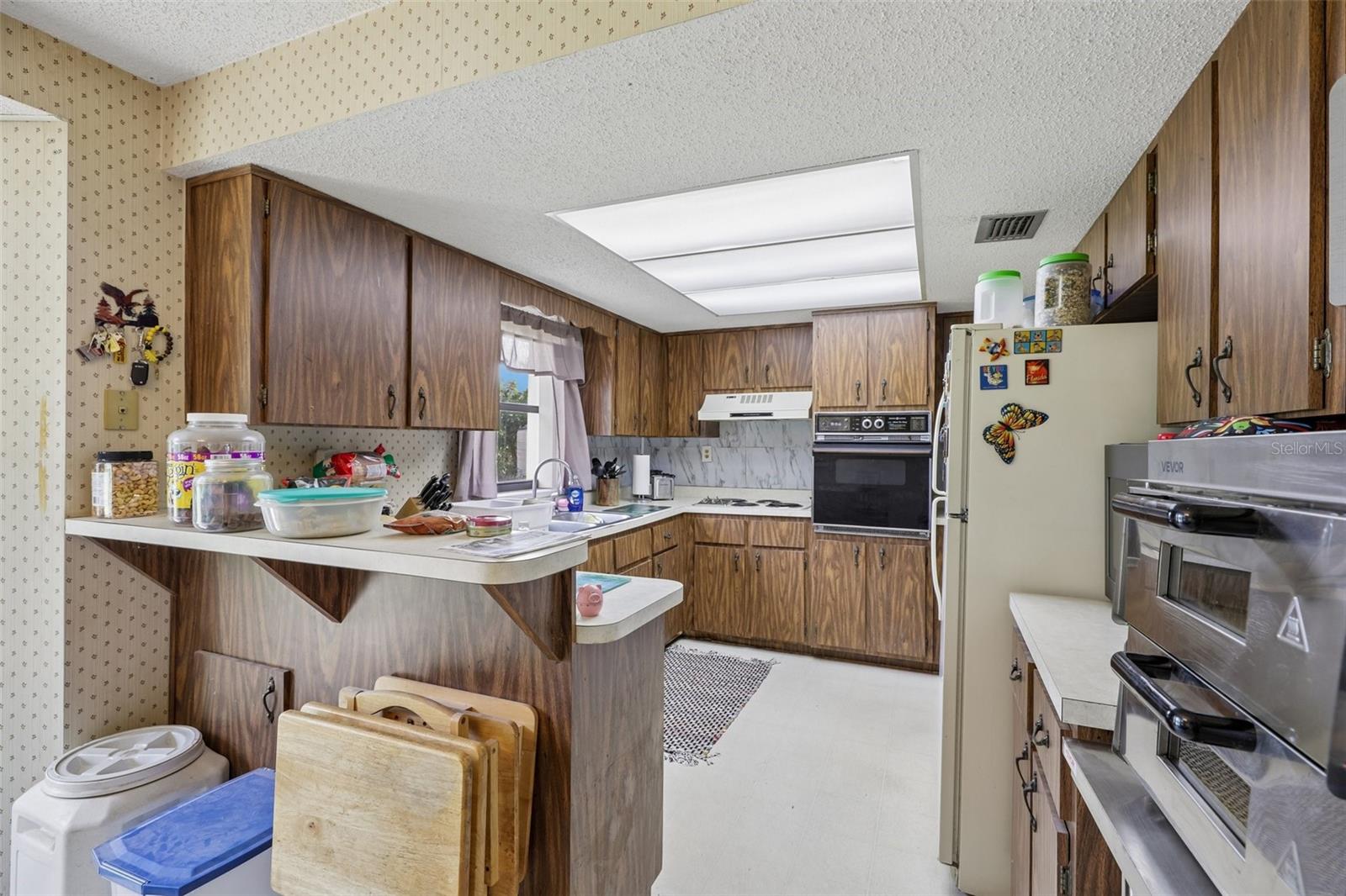 1109 W C 48 Property Photo 16